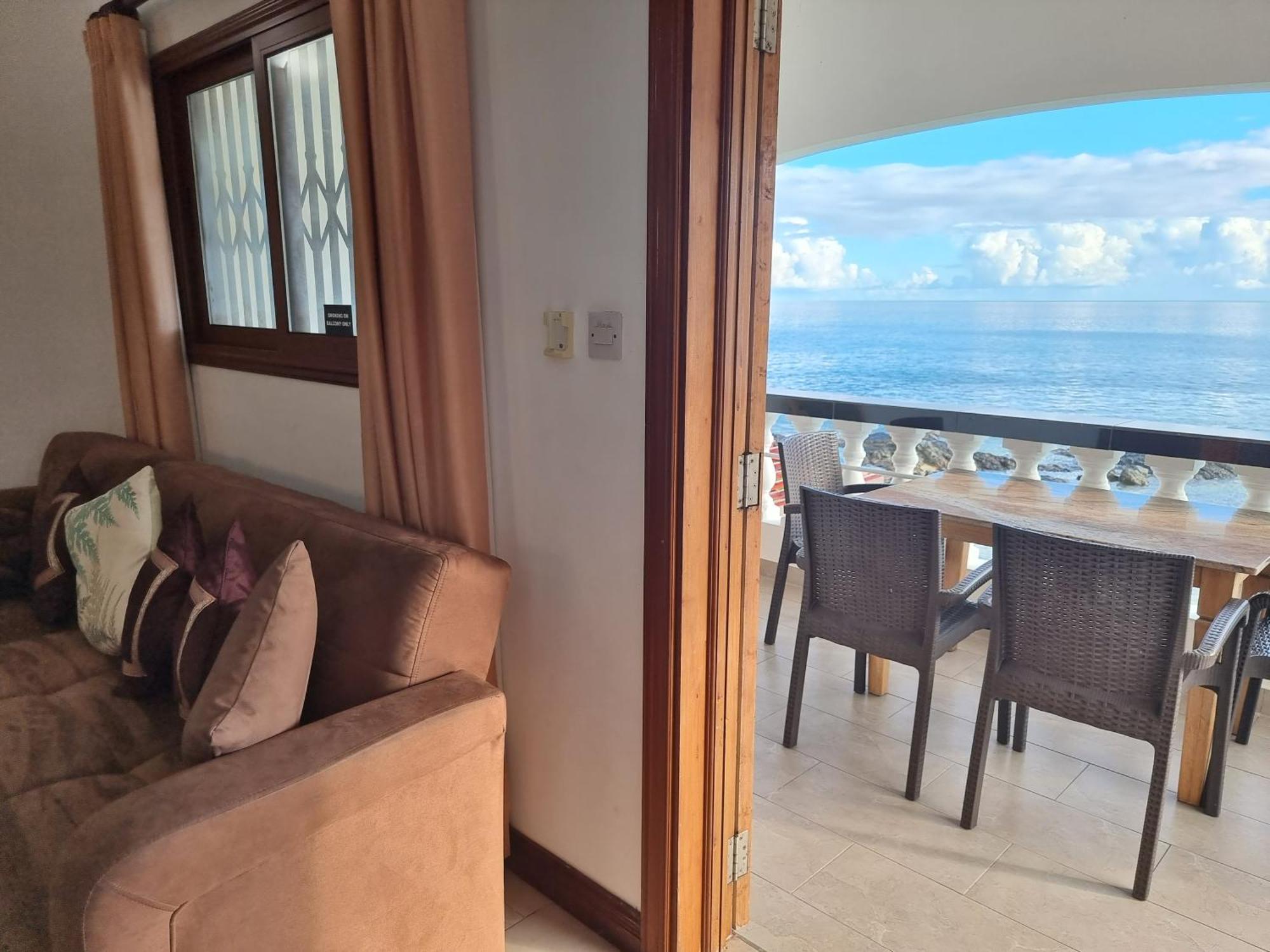 The Drake Seaside Apartment Beau Vallon  Buitenkant foto