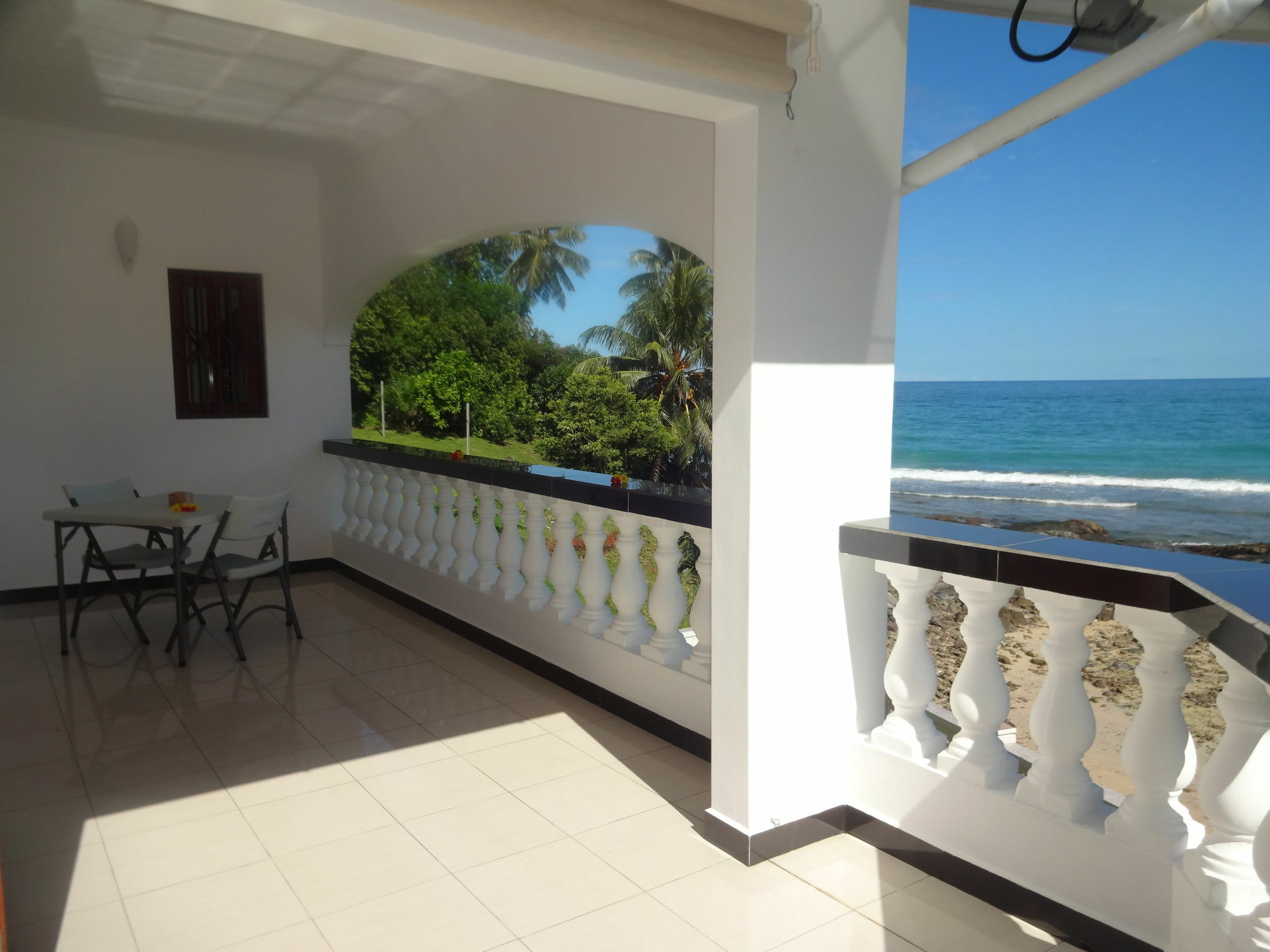 The Drake Seaside Apartment Beau Vallon  Buitenkant foto