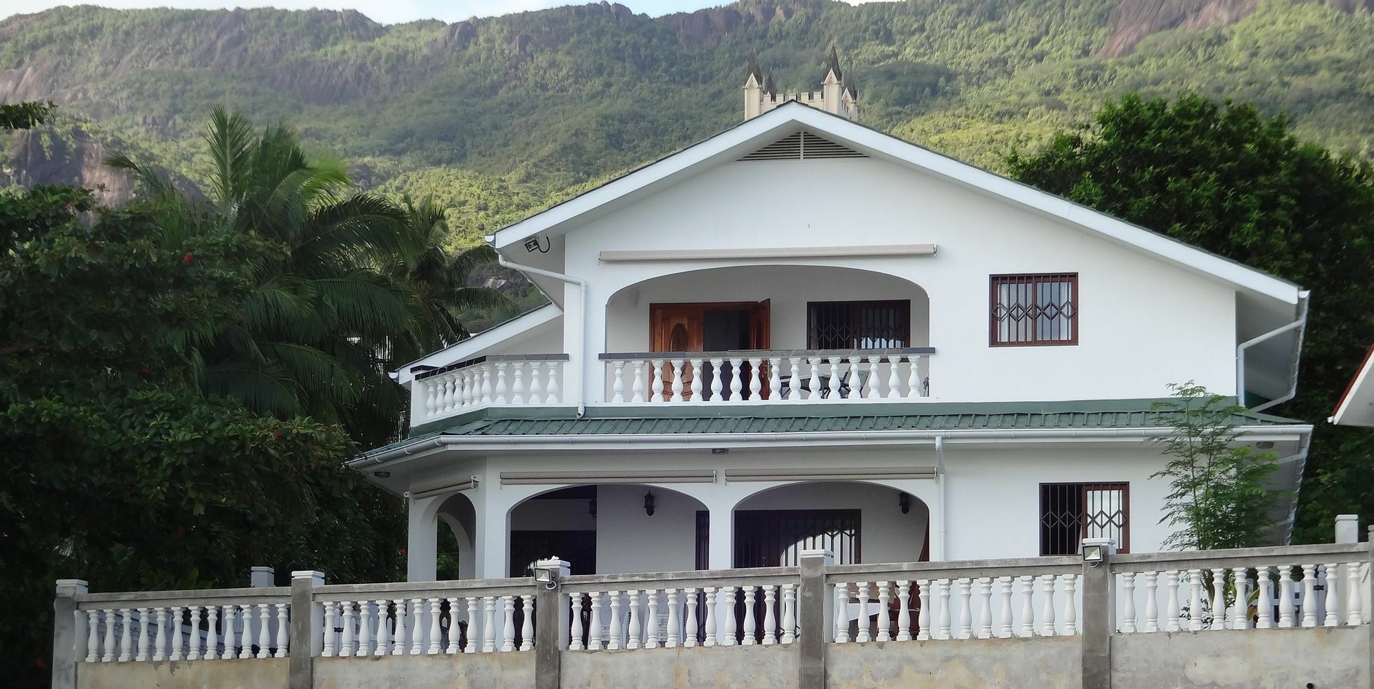 The Drake Seaside Apartment Beau Vallon  Buitenkant foto