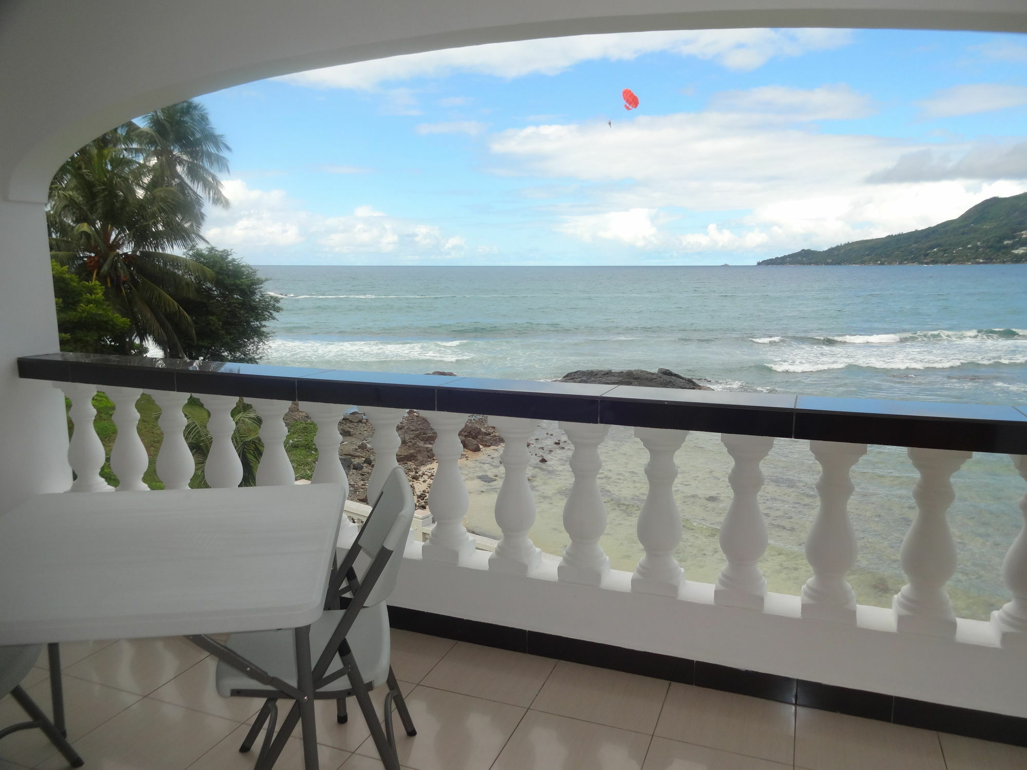 The Drake Seaside Apartment Beau Vallon  Buitenkant foto